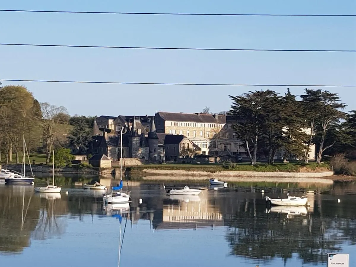 Chambres D'Hotes Vue Mer Entre Plestin Les Greves Et Locquirec 3*, Plestin-les-Greves France